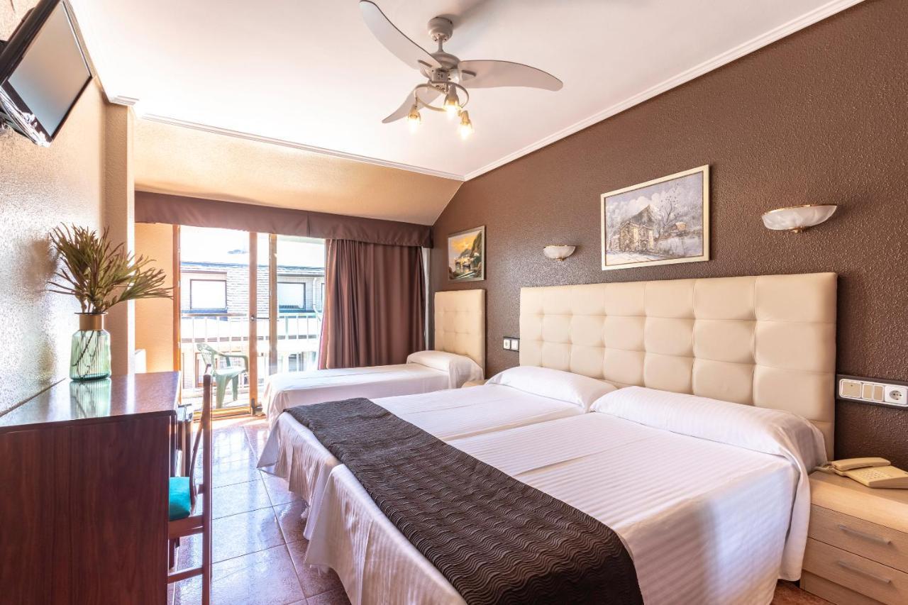Hotel Gala Noja Ngoại thất bức ảnh