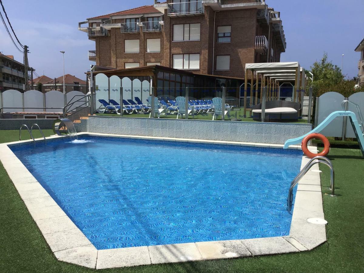 Hotel Gala Noja Ngoại thất bức ảnh